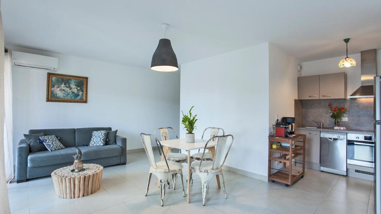 Appartement De Vacances "Fiora" A Calvi A 300M De La Plage Et Du Port Zewnętrze zdjęcie